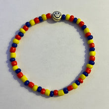 Load image into Gallery viewer, Gold Primary Smiley Face Bracelet

