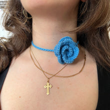 Load image into Gallery viewer, Blue Crochet Rose Choker
