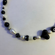 Load image into Gallery viewer, Liquorice Necklace
