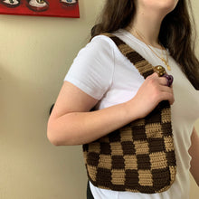 Load image into Gallery viewer, Big Checkerboard Bag - Chocolate
