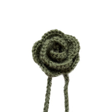 Load image into Gallery viewer, Light Green Crochet Rose Choker
