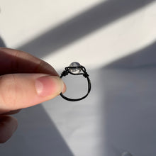 Load image into Gallery viewer, Round Quartz Wire Wrapped Ring
